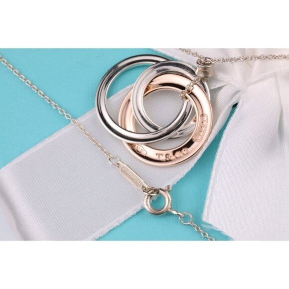 Tiffany & Co. 1837 Interlocking Circles Silver Rubedo Metal Necklace 18" Chain - Picture 11 of 11